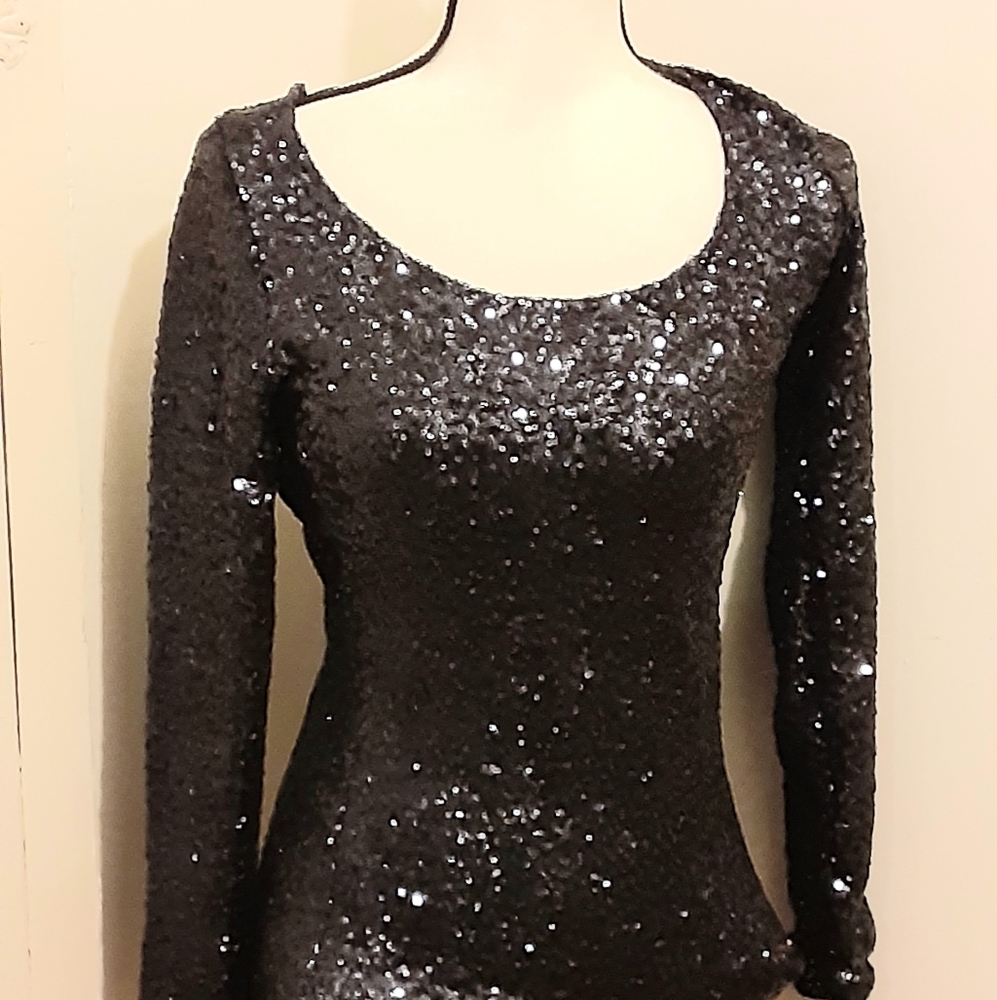 La Cité Women's Sequin Dress, Royal Blue Color, Long Sleeve.